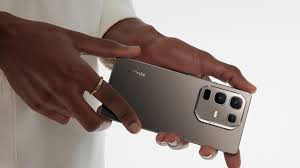 📱 Infinix Note 50S 5G – 8Go RAM – 256Go – Silver Titanium